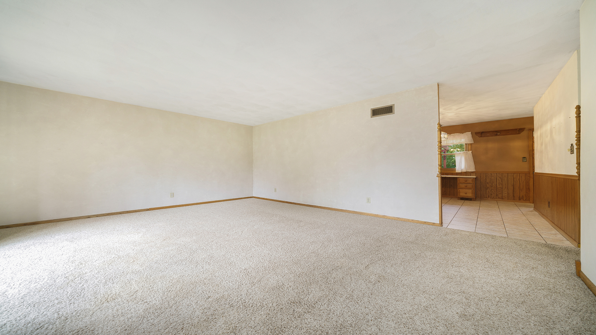 5653 Fox Court