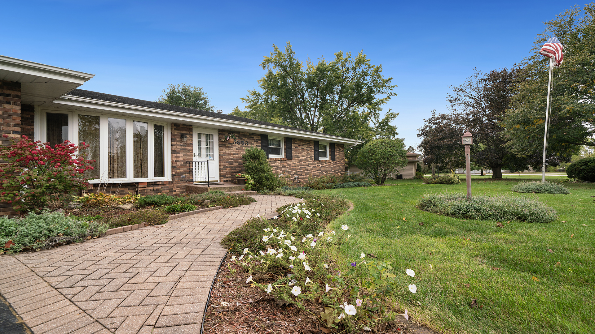 5653 Fox Court