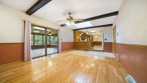 Tiny photo for 5653 Fox Court, South Beloit, IL 61080 (MLS # 12502277)