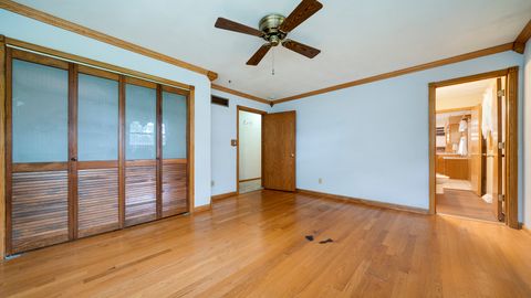 Tiny photo for 5653 Fox Court, South Beloit, IL 61080 (MLS # 12502277)