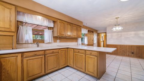 Tiny photo for 5653 Fox Court, South Beloit, IL 61080 (MLS # 12502277)