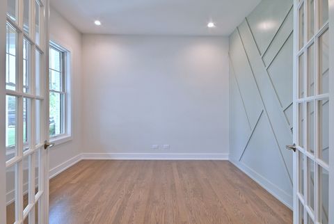 Tiny photo for 456 Elm Street, Elmhurst, IL 60126 (MLS # 12541217)