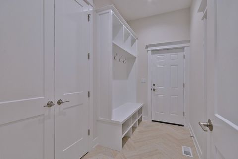 Tiny photo for 456 Elm Street, Elmhurst, IL 60126 (MLS # 12541217)