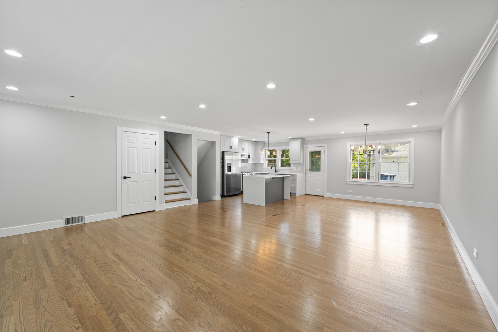 556 JEFFERSON Street