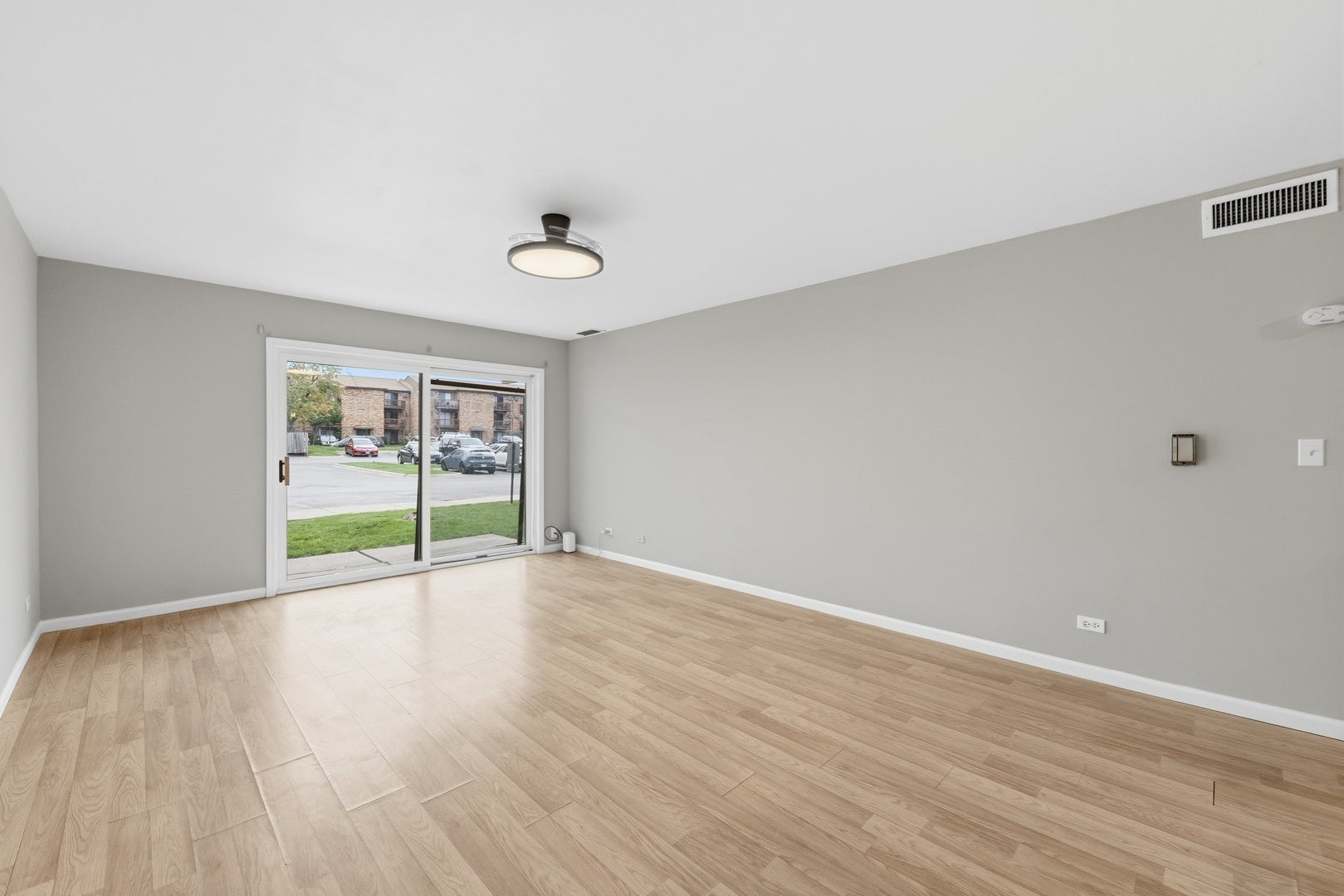 2000 Bayside Drive 114