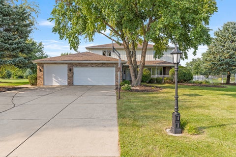 Photo of 1761 Pheasant Lane, New Lenox, IL 60451 (MLS # 12776927)