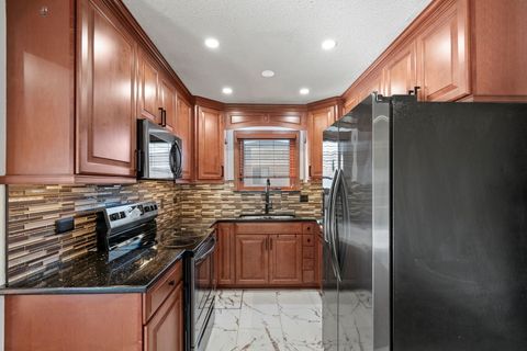 Tiny photo for 7242 W 86th Street #3A, Bridgeview, IL 60455 (MLS # 12573278)