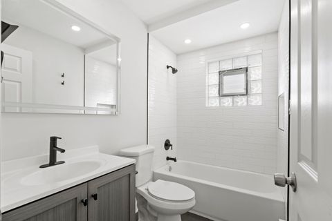 Tiny photo for 7242 W 86th Street #3A, Bridgeview, IL 60455 (MLS # 12573278)