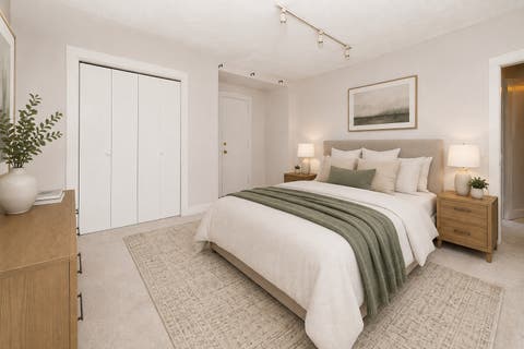 Tiny photo for 725 W Sheridan Road W #502, Chicago, IL 60613 (MLS # 12732738)
