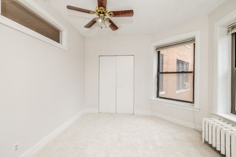 Tiny photo for 725 W Sheridan Road W #502, Chicago, IL 60613 (MLS # 12732738)