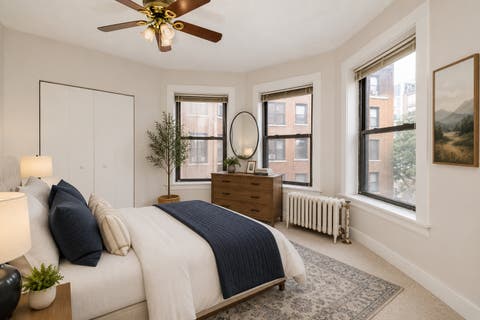 Tiny photo for 725 W Sheridan Road W #502, Chicago, IL 60613 (MLS # 12732738)