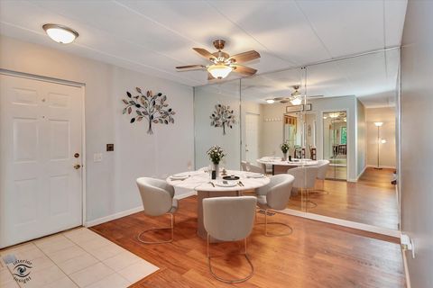 Tiny photo for 5150 Shadow Creek Drive #4, Oak Forest, IL 60452 (MLS # 12506341)