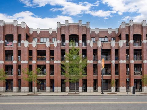 Photo of 1415 W CHICAGO Avenue #1, Chicago, IL 60642 (MLS # 12631701)