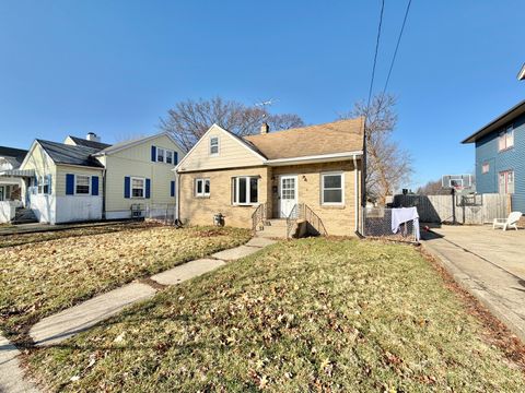 Tiny photo for 314 N London Avenue, Rockford, IL 61107 (MLS # 12590444)
