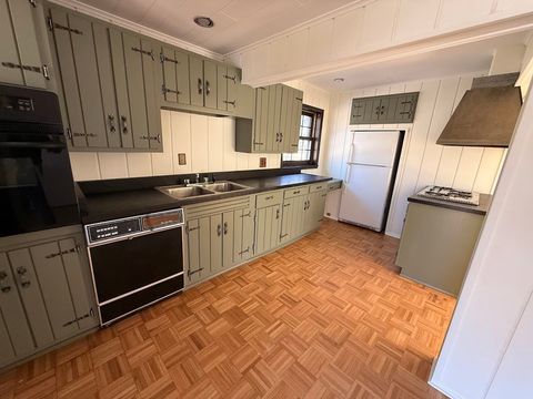 Tiny photo for 18404 Dixie Highway, Homewood, IL 60430 (MLS # 12601316)