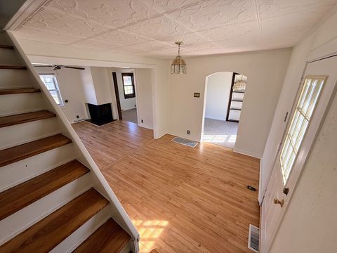 Tiny photo for 18404 Dixie Highway, Homewood, IL 60430 (MLS # 12601316)