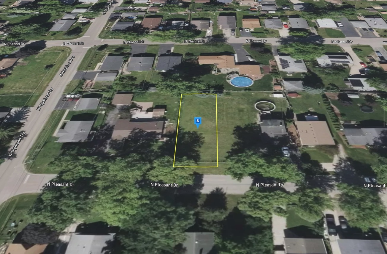 1414 N Pleasant Drive