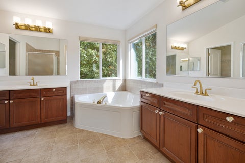 Tiny photo for 205 Regency Drive, Bartlett, IL 60103 (MLS # 12786904)