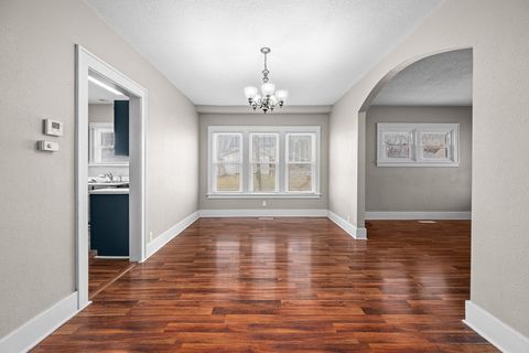 Tiny photo for 2326 N DIVISION Street, Davenport, IA 52804 (MLS # 12590521)