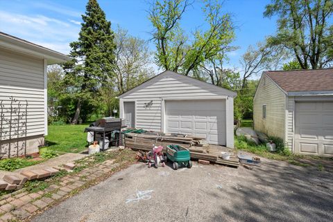 A home in Lyons