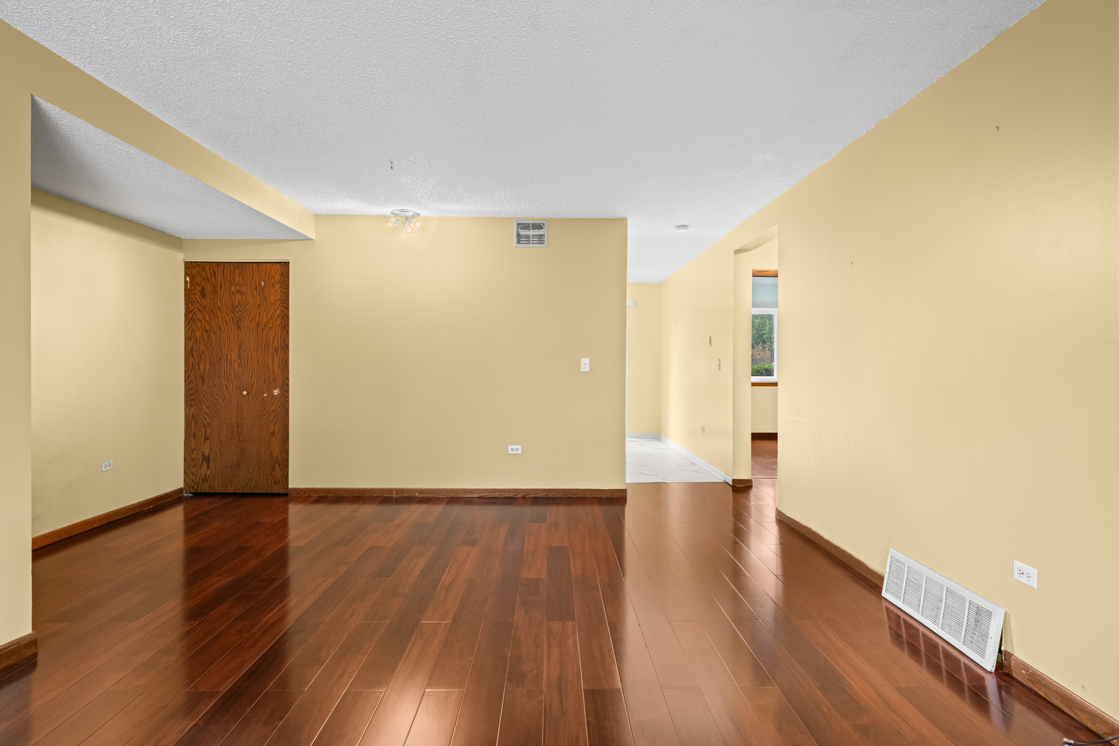1472 Carol Court 1A
