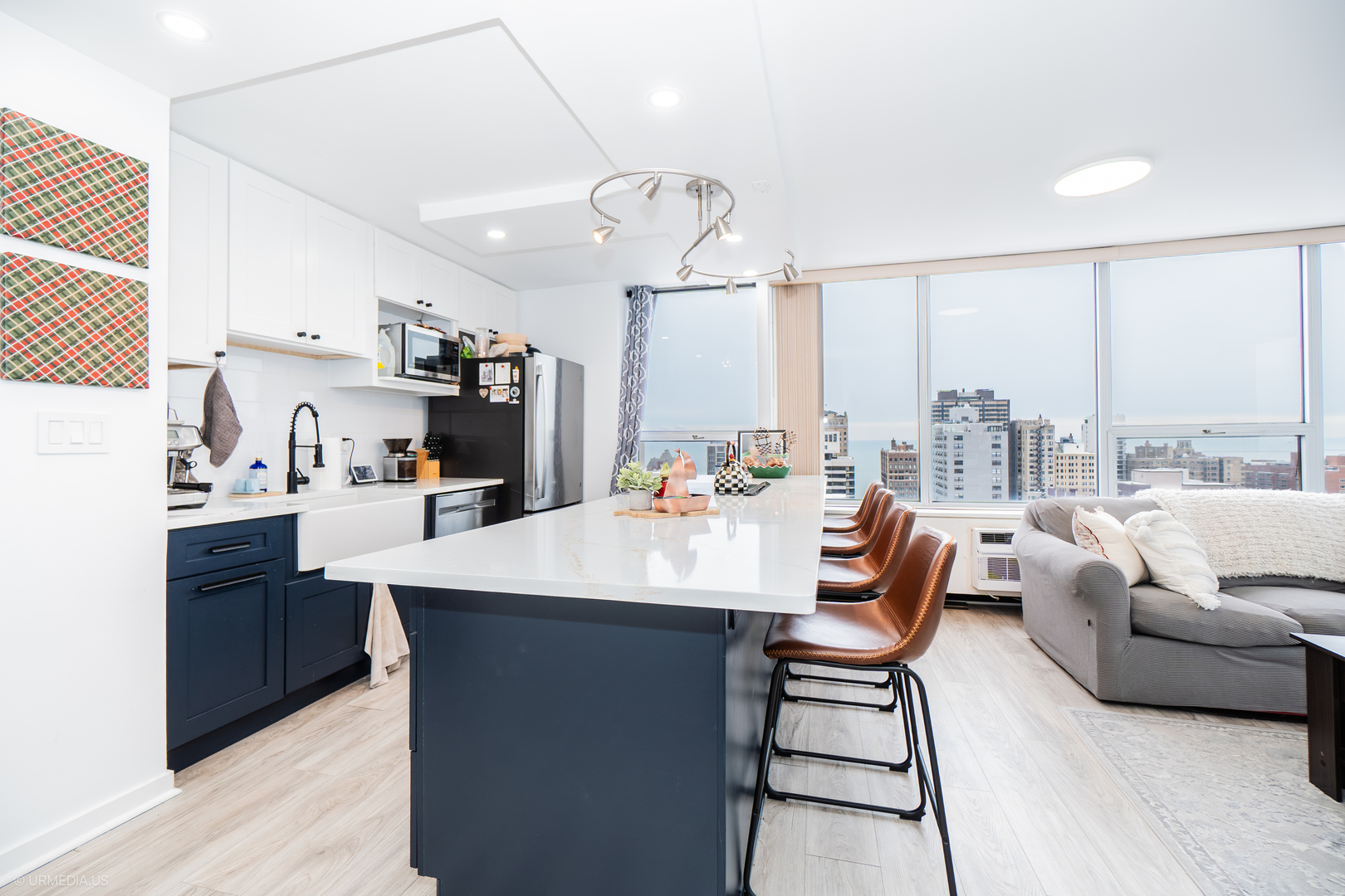 70 W Burton Place 2905F