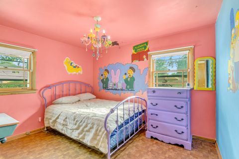 Tiny photo for 5425 Drury Lane, Oak Lawn, IL 60453 (MLS # 12664977)