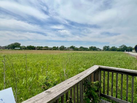 Tiny photo for 5425 Drury Lane, Oak Lawn, IL 60453 (MLS # 12664977)