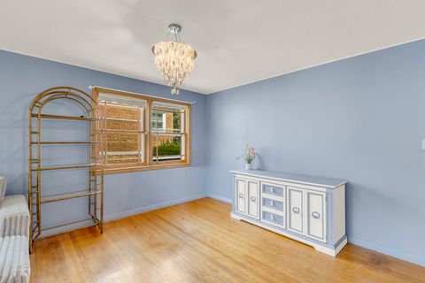 Tiny photo for 5425 Drury Lane, Oak Lawn, IL 60453 (MLS # 12664977)