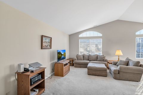 Tiny photo for 1633 Fredericksburg Lane #1633, Aurora, IL 60503 (MLS # 12559462)