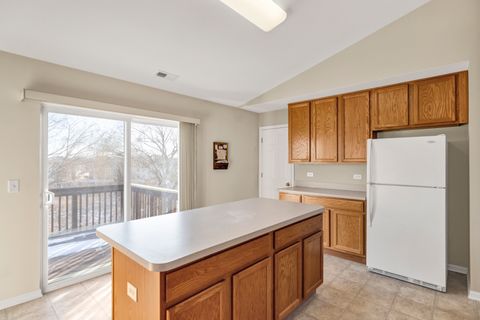 Tiny photo for 1633 Fredericksburg Lane #1633, Aurora, IL 60503 (MLS # 12559462)
