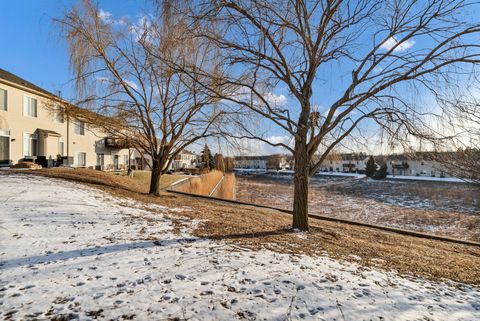 Tiny photo for 1633 Fredericksburg Lane #1633, Aurora, IL 60503 (MLS # 12559462)
