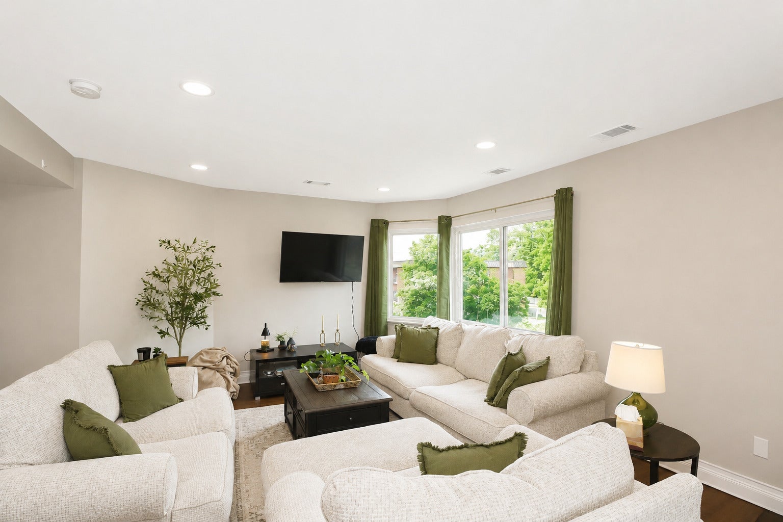 6425 Clarendon Hills Road 311