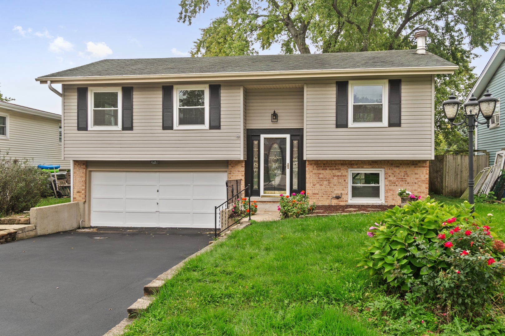 22W381 2nd Street