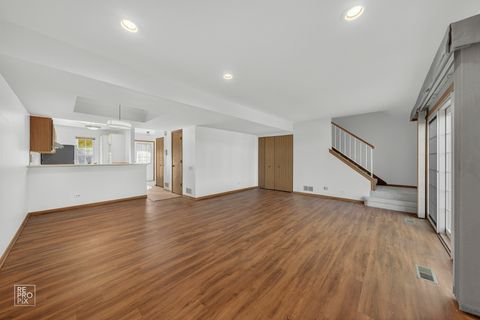 Tiny photo for 1884 Hastings Avenue, Downers Grove, IL 60516 (MLS # 12506065)