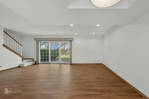 Tiny photo for 1884 Hastings Avenue, Downers Grove, IL 60516 (MLS # 12506065)