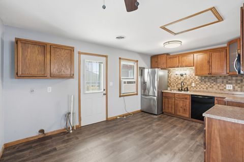 Tiny photo for 2515 W 69th Street, Davenport, IA 52806 (MLS # 12552981)