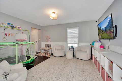 Tiny photo for 2891 BarHarbour Road, Aurora, IL 60504 (MLS # 12601132)