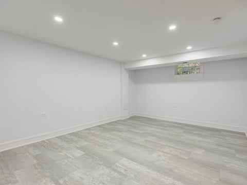 Tiny photo for 235 W 43rd Street, Chicago, IL 60609 (MLS # 12767891)