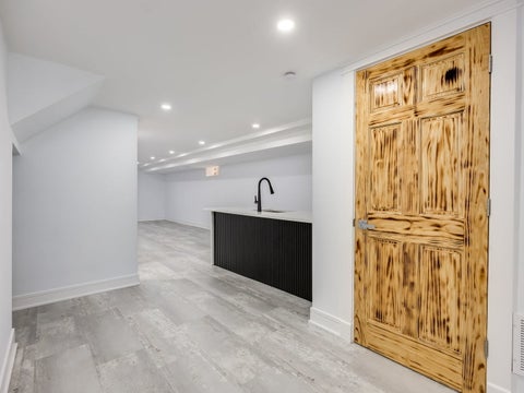 Tiny photo for 235 W 43rd Street, Chicago, IL 60609 (MLS # 12767891)