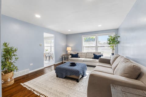 Tiny photo for 14850 Homan Avenue, Midlothian, IL 60445 (MLS # 12663829)
