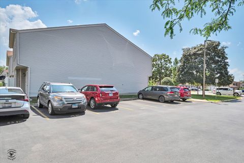 Tiny photo for 5E Fernwood Drive, Bolingbrook, IL 60440 (MLS # 12398743)
