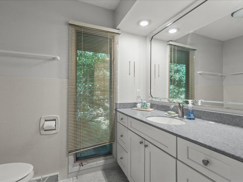 Tiny photo for 5121 Brookview Road, Rockford, IL 61107 (MLS # 12668392)