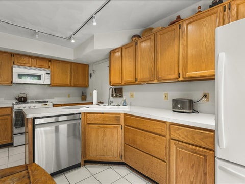 Tiny photo for 5121 Brookview Road, Rockford, IL 61107 (MLS # 12668392)