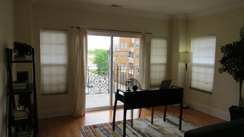 Tiny photo for 3000 W Lawrence Avenue #3H, Chicago, IL 60625 (MLS # 12392547)