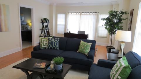 Tiny photo for 3000 W Lawrence Avenue #3H, Chicago, IL 60625 (MLS # 12392547)