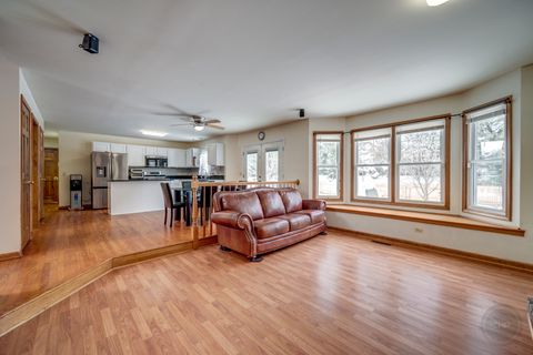 Tiny photo for 3479 Charlemaine Drive, Aurora, IL 60504 (MLS # 12500288)