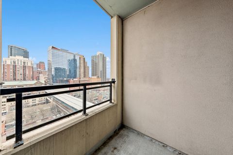 Tiny photo for 1255 S STATE Street #1101, Chicago, IL 60605 (MLS # 12638620)