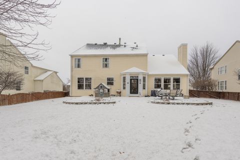 Tiny photo for 446 Chesterfield Lane, North Aurora, IL 60542 (MLS # 12550415)