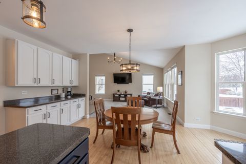 Tiny photo for 446 Chesterfield Lane, North Aurora, IL 60542 (MLS # 12550415)